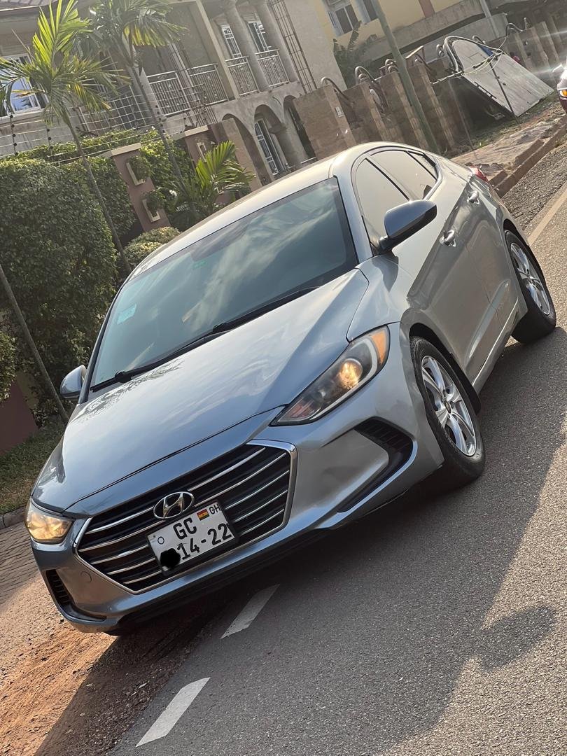 2017 hyundai elantra2