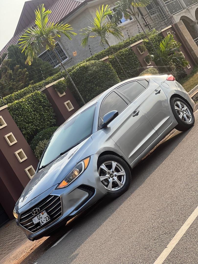 2017 hyundai elantra3